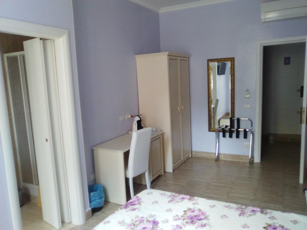 Camere Ondina Ρώμη Εξωτερικό φωτογραφία