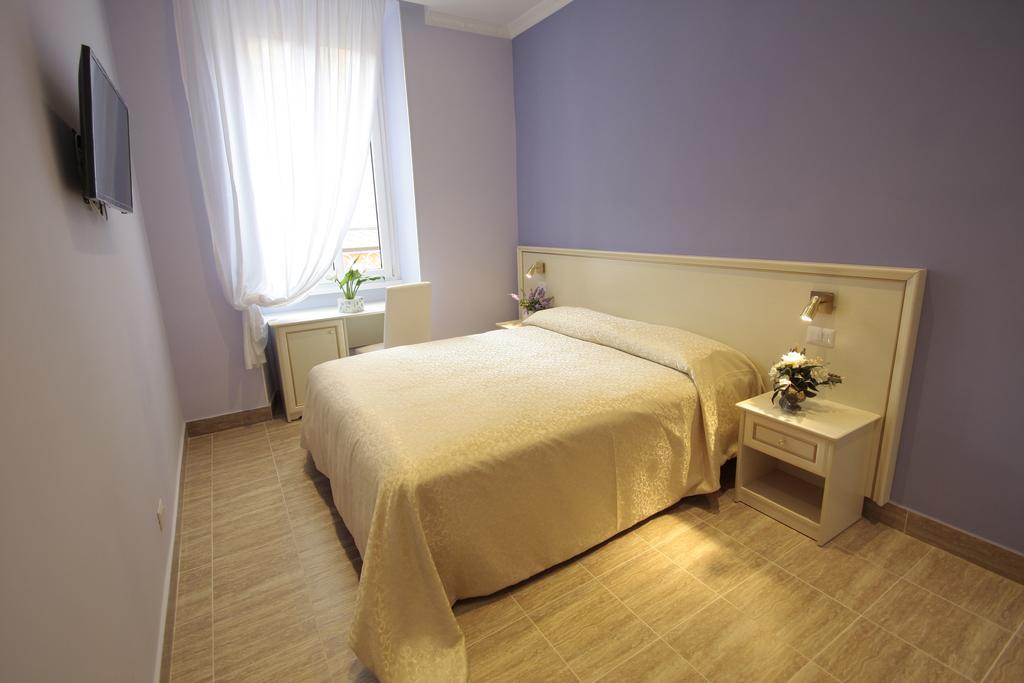 Camere Ondina Ρώμη Εξωτερικό φωτογραφία