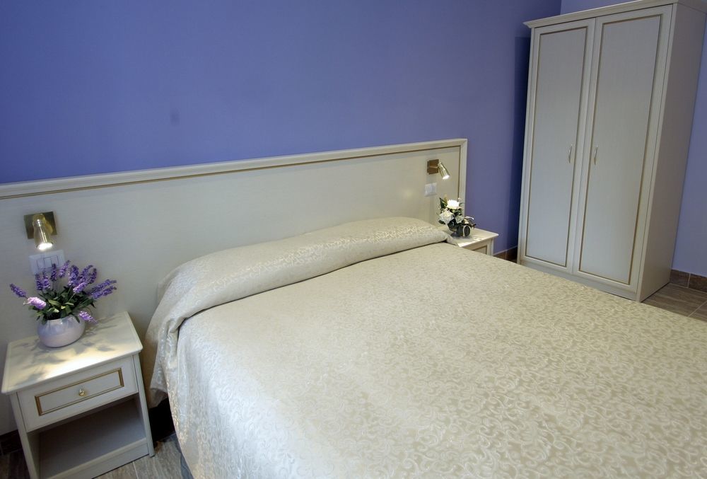 Camere Ondina Ρώμη Εξωτερικό φωτογραφία